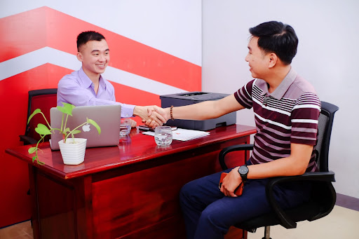 Sự hợp tác giữa TOMAZ và đối tác