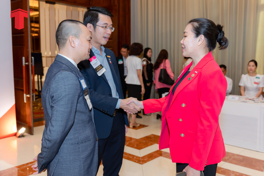 cơ hội kinh doanh 2023