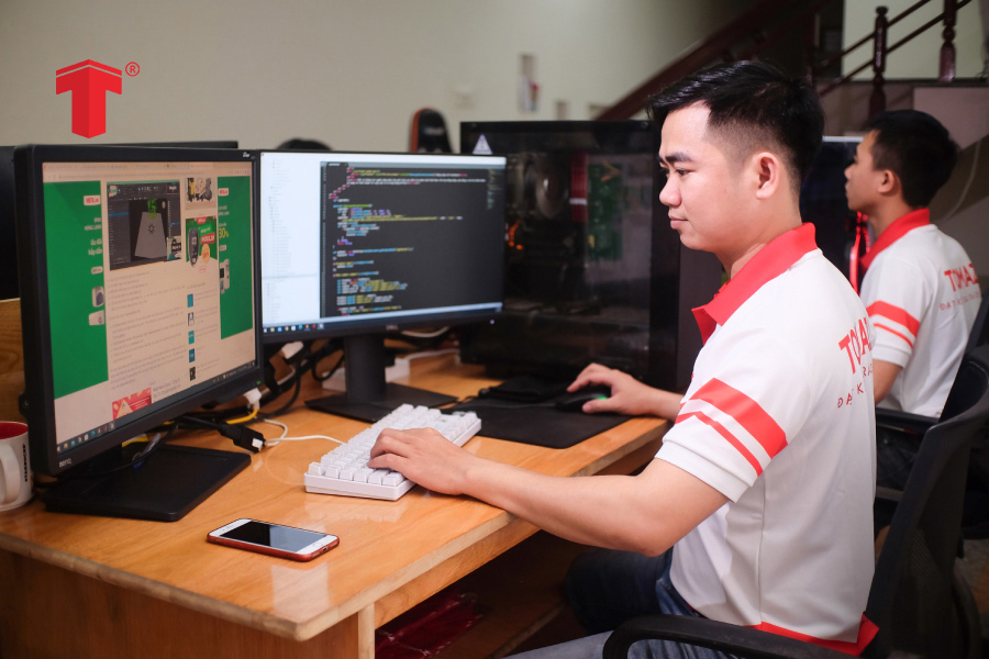web nhà hàng