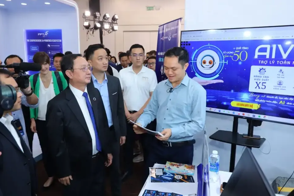 Giá trợ lý ảo AIVA